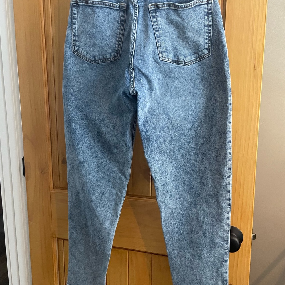 Divided Light Blue High Rise Jeans - Picture 2 of 2